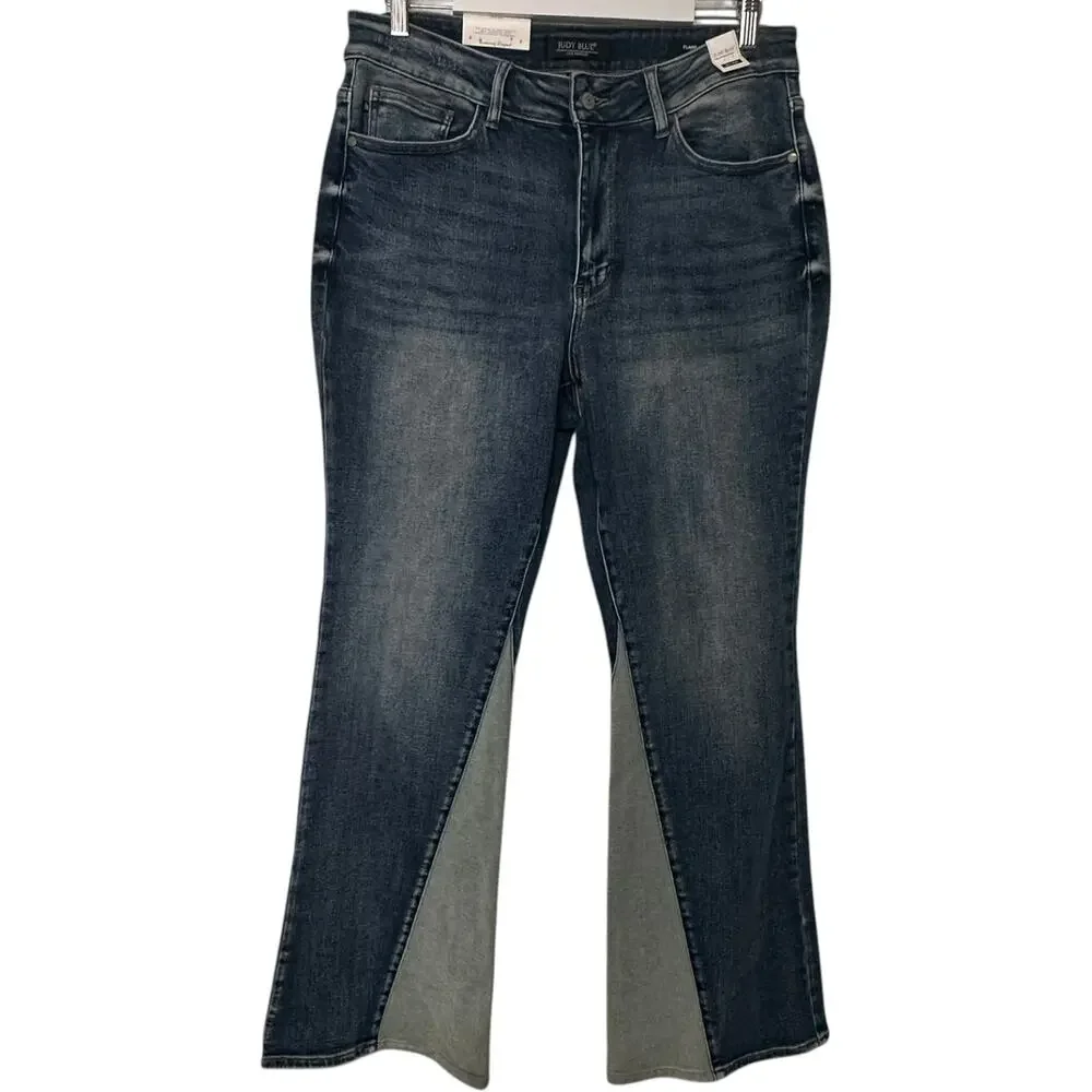 NWT Judy Blue Mid Rise Flare Jeans Contrast Panel Bell Bottoms Size 14W - Picture 2 of 16